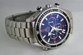 Wristwatch · background removal original photograph